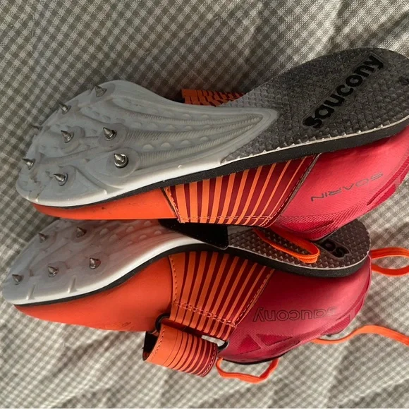 Saucony Track Cleats Velcro Strap Size 6 - Picture 3 of 5